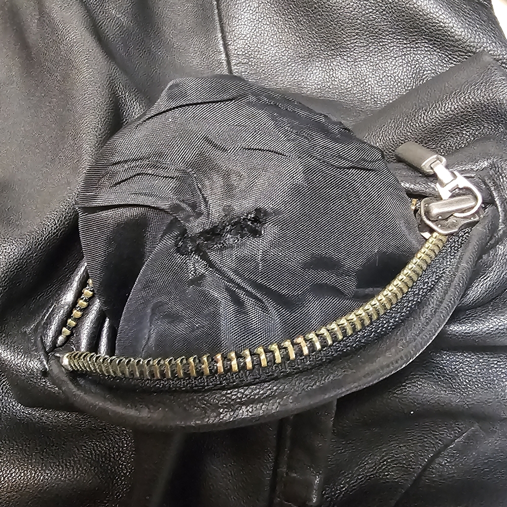 Valerie Stevens Black Leather Zip Up Moto Jacket Women’s Size M - Picture 12 of 12